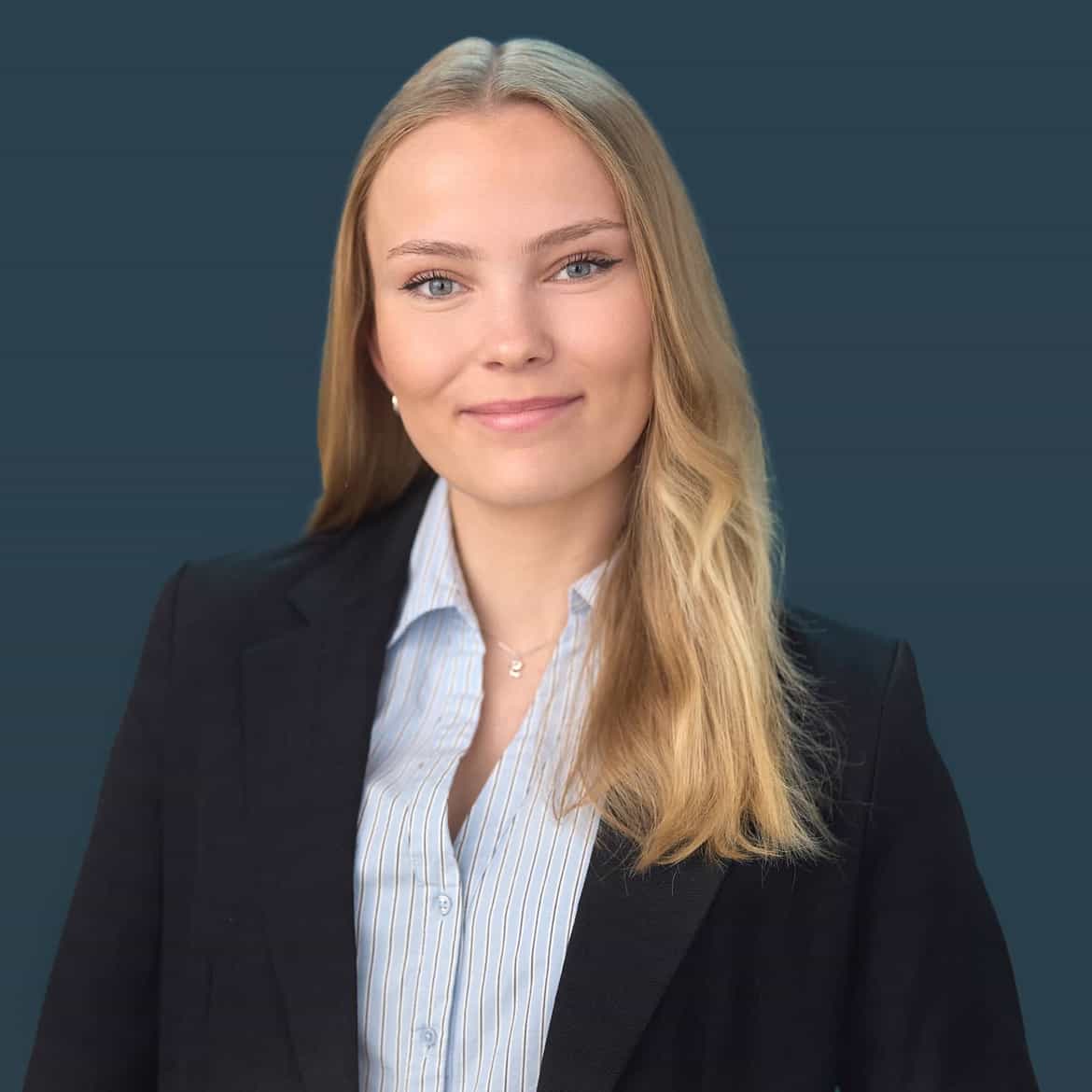 Portrettbilde av Celine Gruer Øveraasen