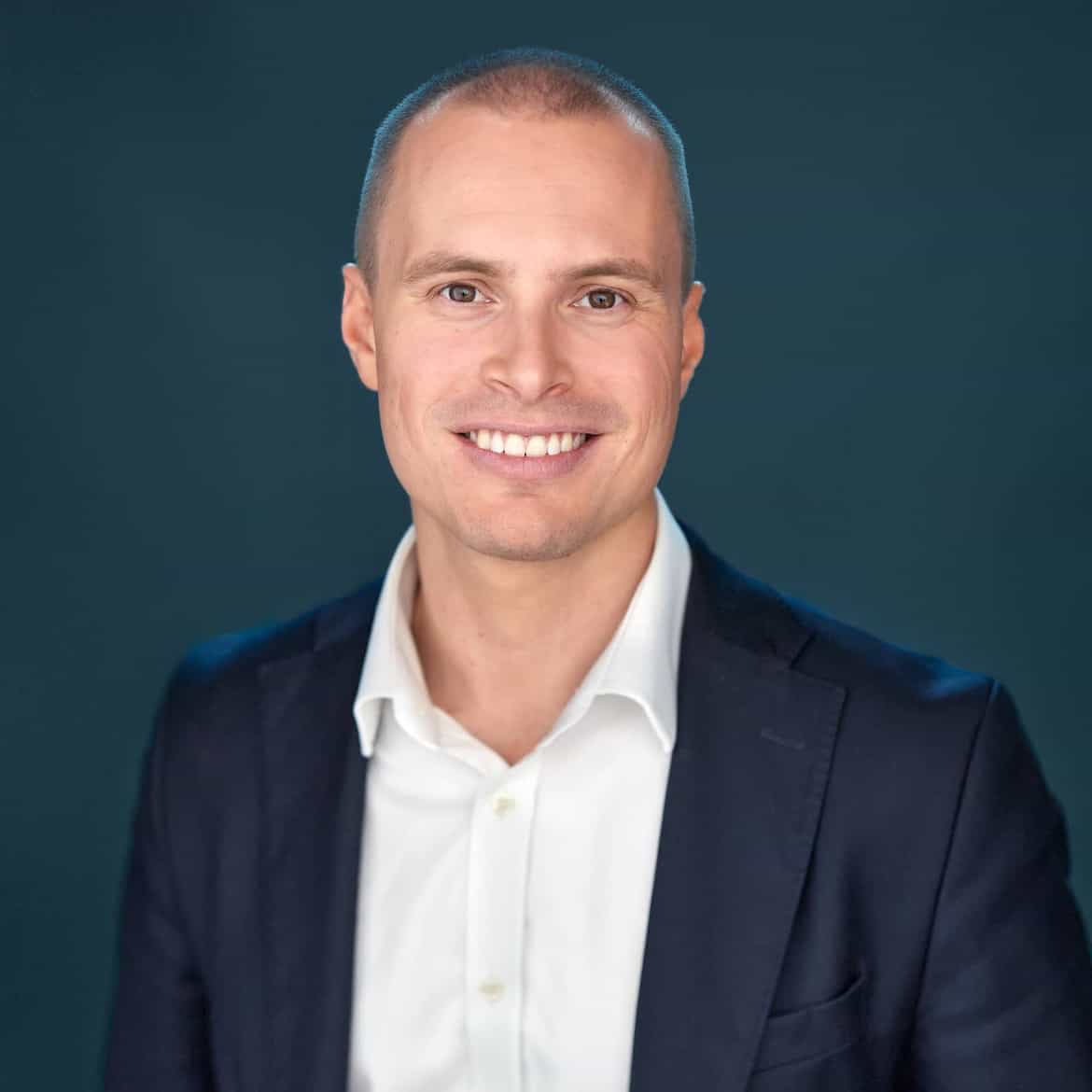 Portrettbilde av Joakim Hjelm