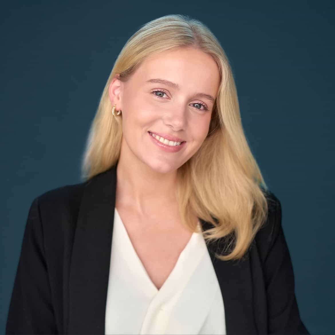 Portrettbilde av Julie Johansen Holen