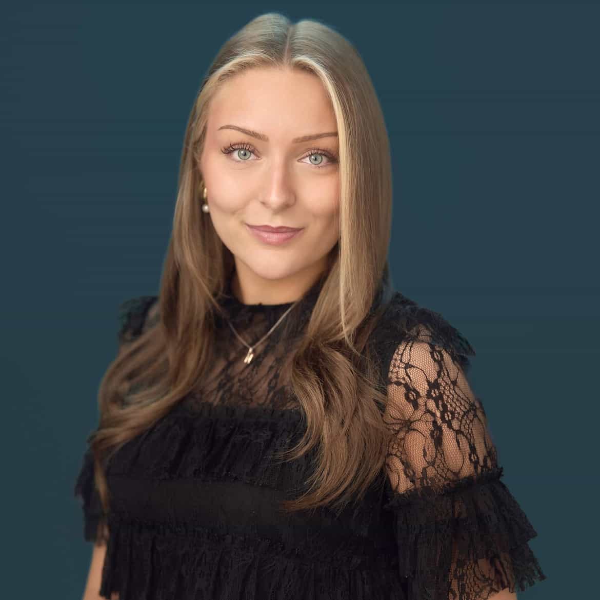 Portrettbilde av Nora Emilie Worren