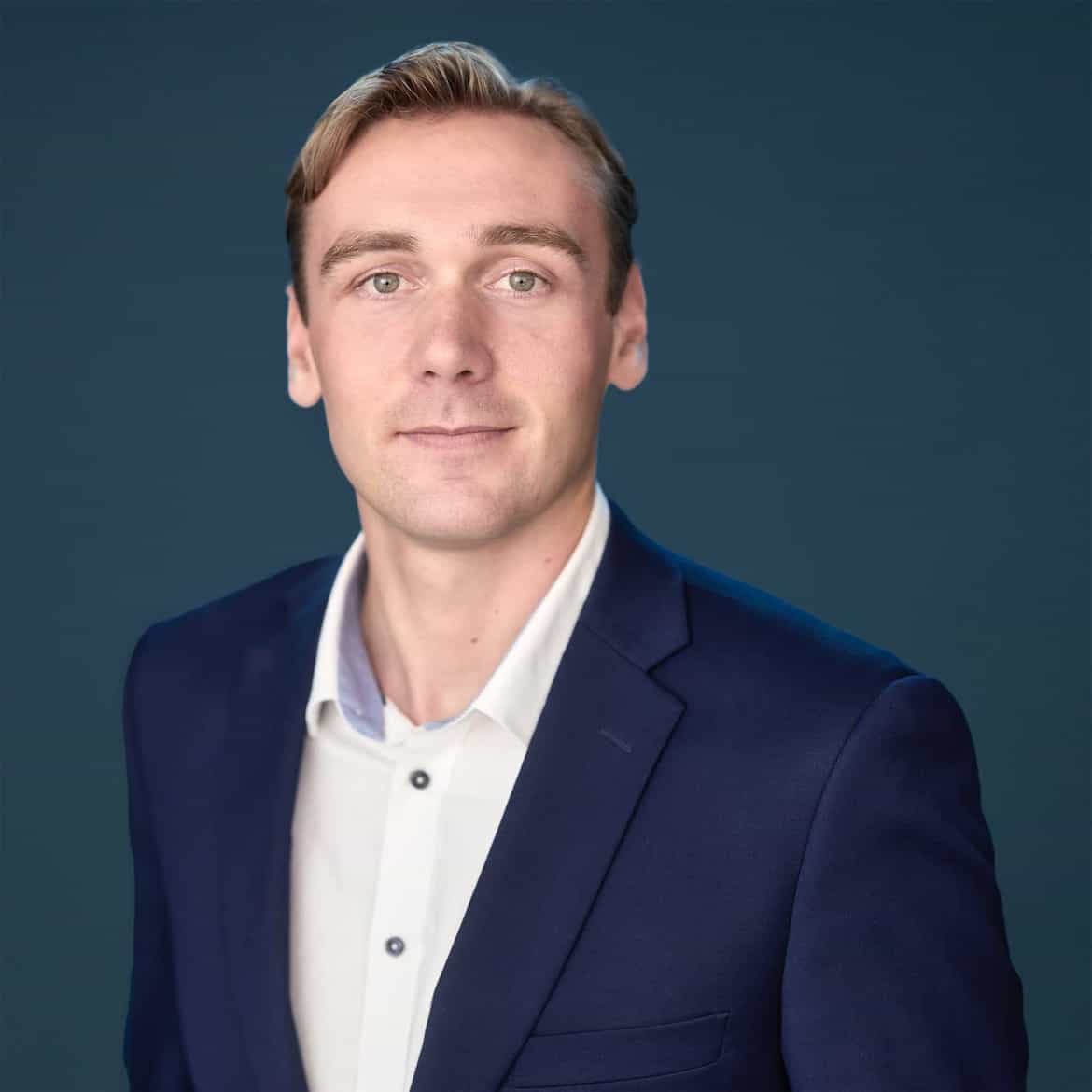Portrettbilde av Sebastian T. Hellner