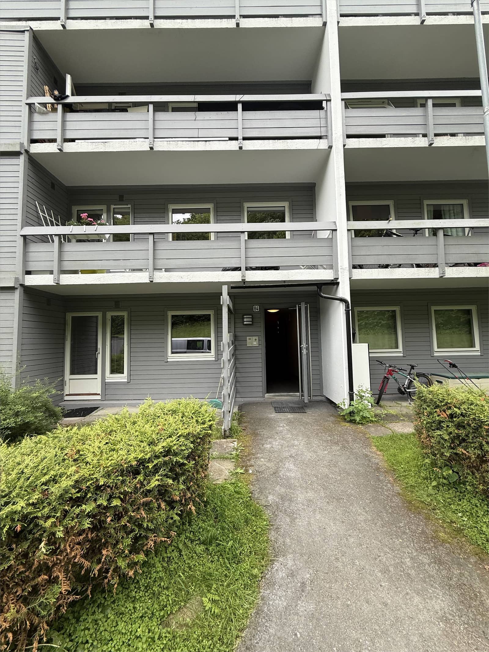 Edelgranveien 76, BEKKESTUA