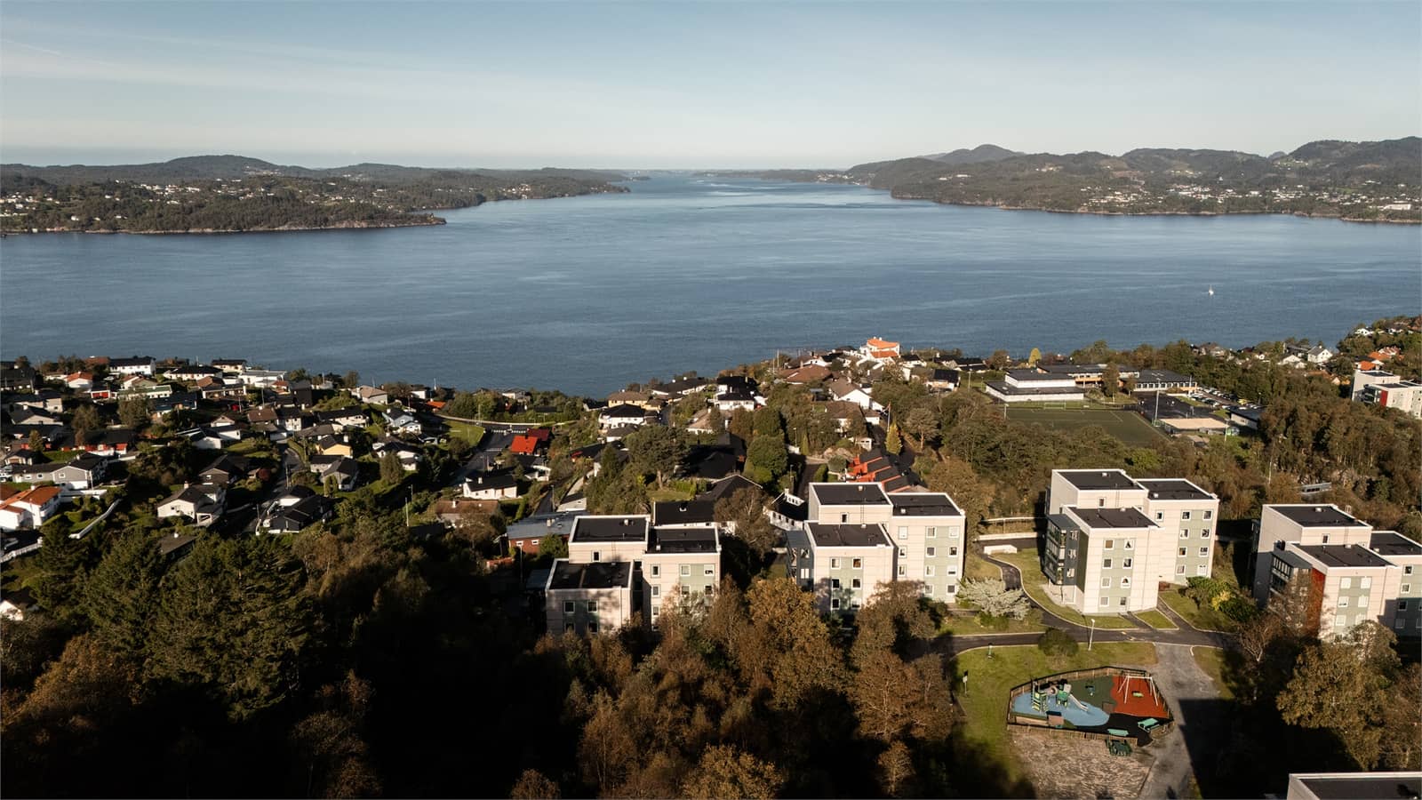 Nordre Toppe 64, MJØLKERÅEN