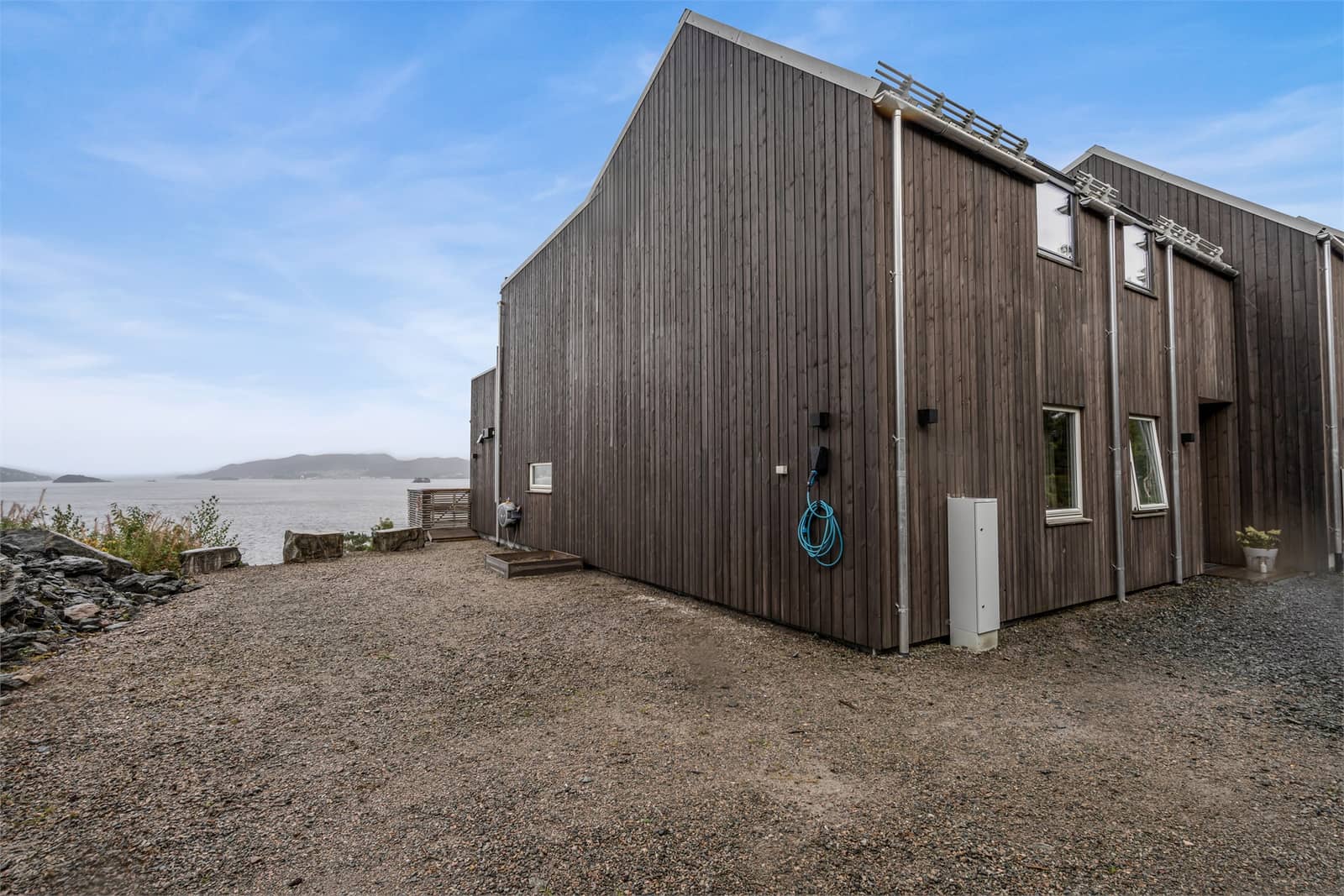 Porsvikneset 25, VALEN
