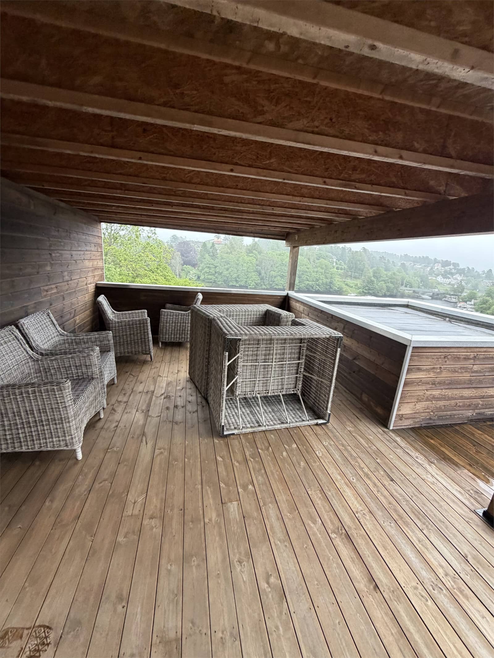 Svartfossveien 16, SALTRØD